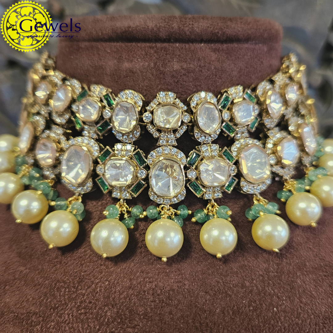 Gewels Hydrabadi Polki Choker Set