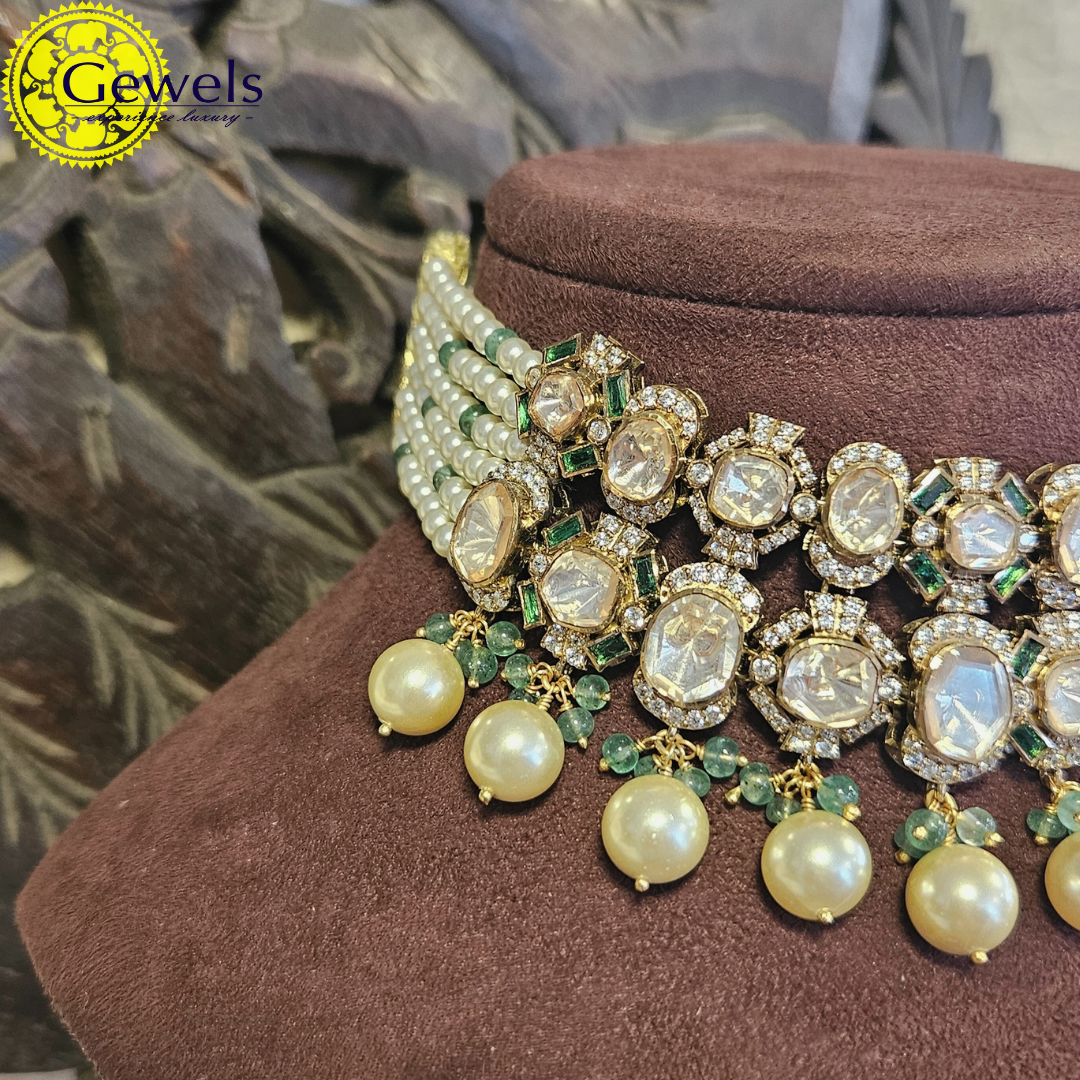 Gewels Hydrabadi Polki Choker Set