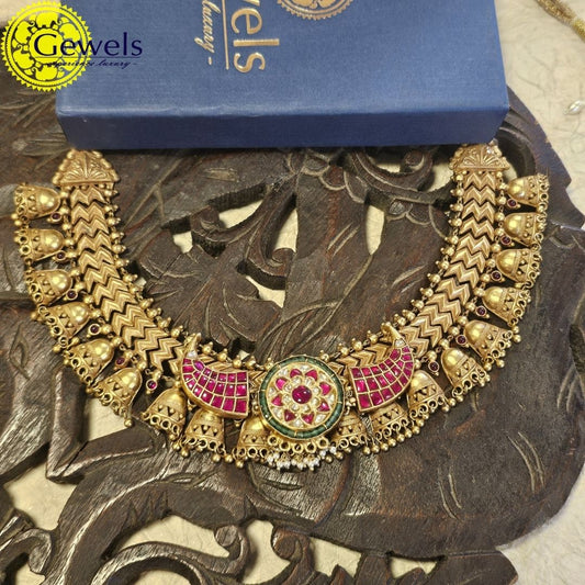 Gewels Ghungroo Dakshinaya Necklace