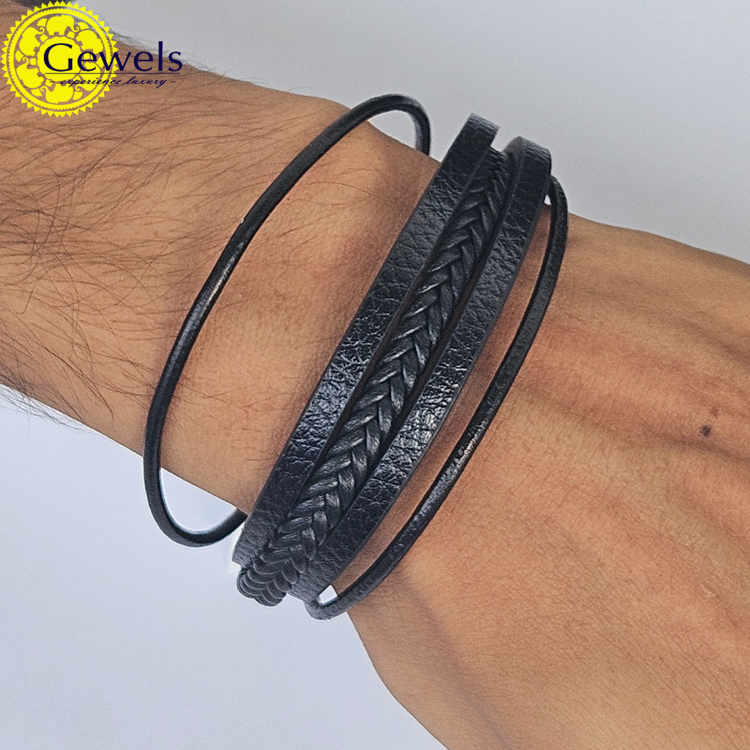 Gewels Black Multistring Bracelet
