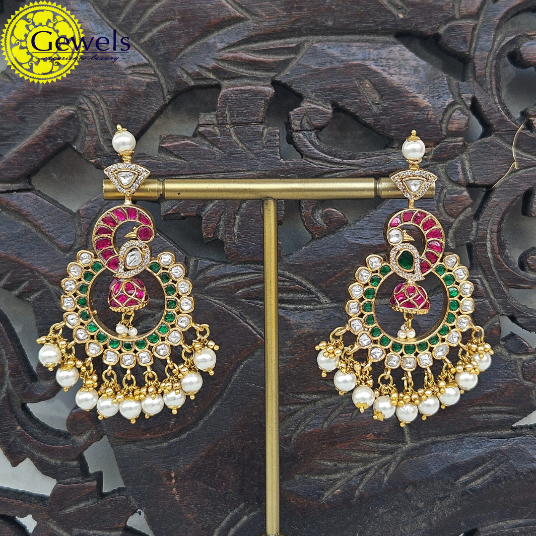 Gewels Nishika Moti Earrings