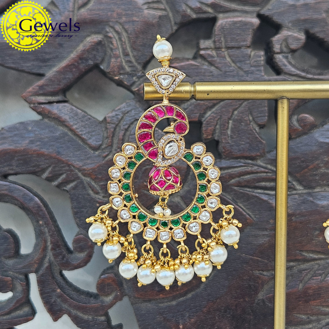 Gewels Nishika Moti Earrings