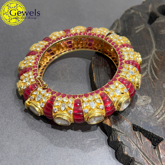 Gewels Lakshmi Kada