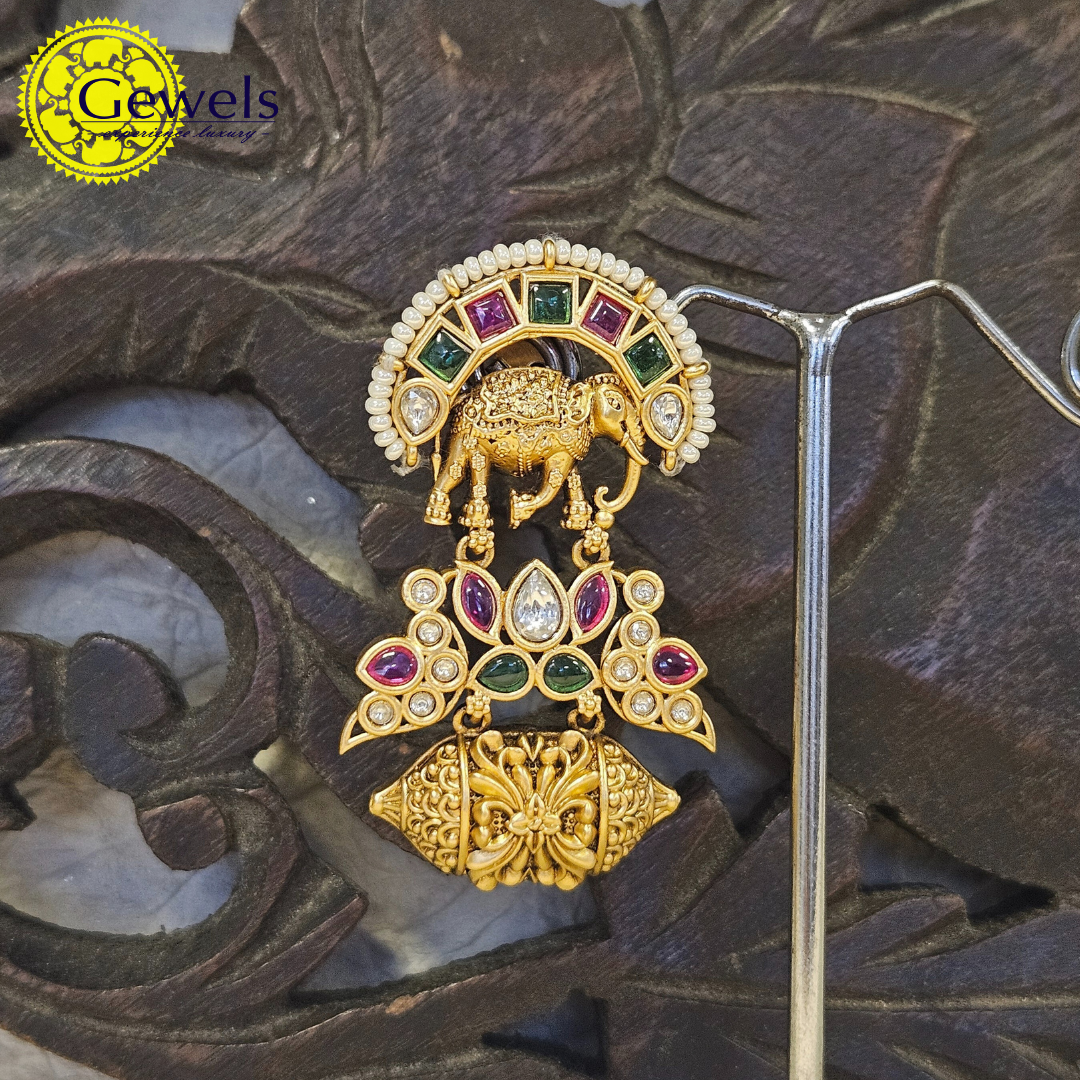 Gewels Asha Earrings