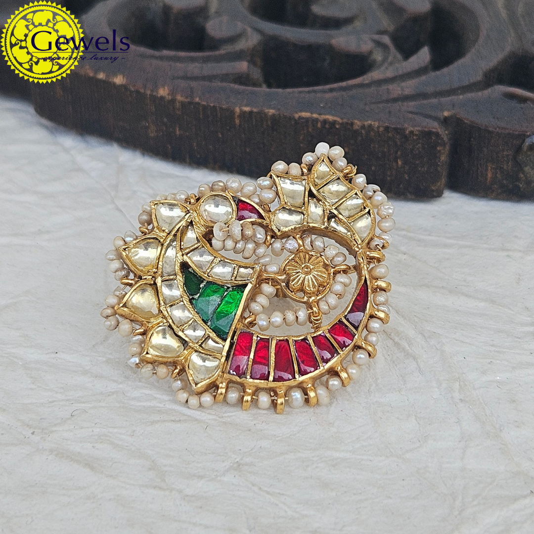 Gewels Mudrankit Ring