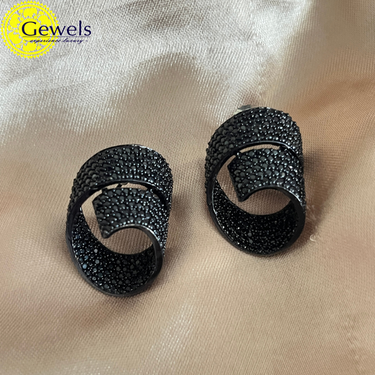 Gewels Kohl Bandh Earrings