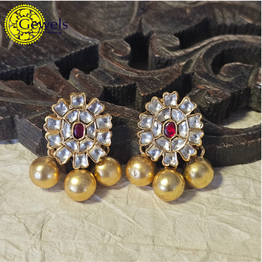 Gewels Khurz Kundan