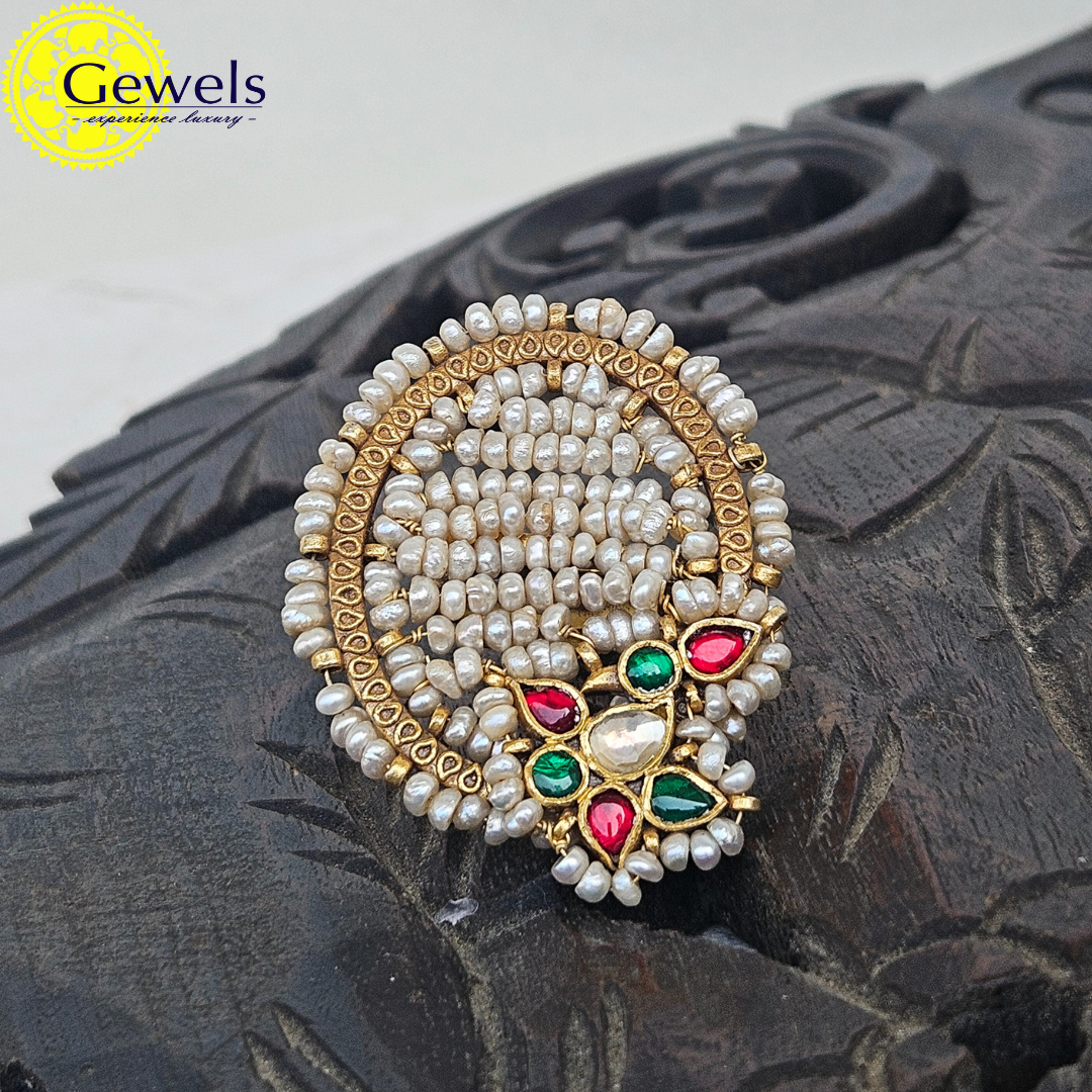 Gewels Sukh Nakab Ring