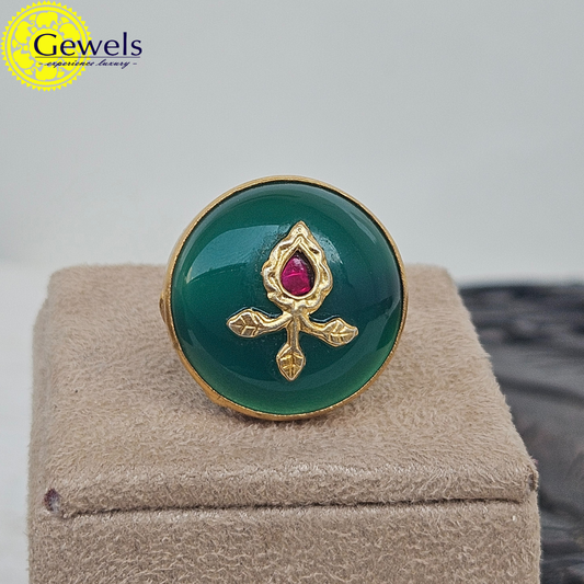 Gewels Green Agate Ring