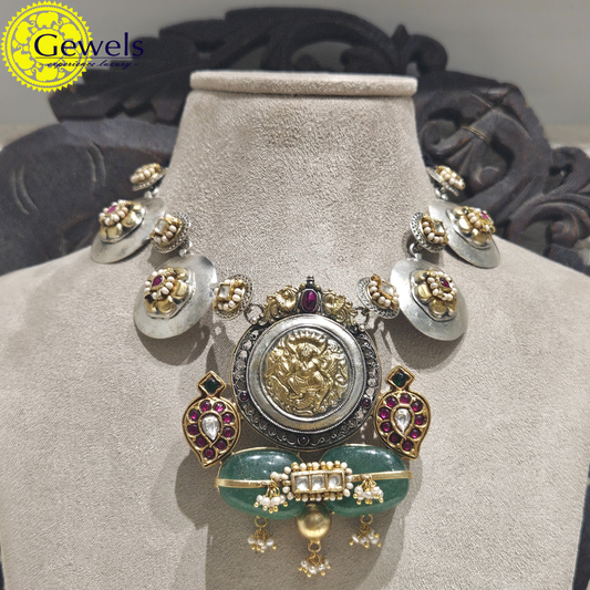 Gewels Prasatti Necklace