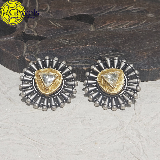Gewels Lavanya Studs
