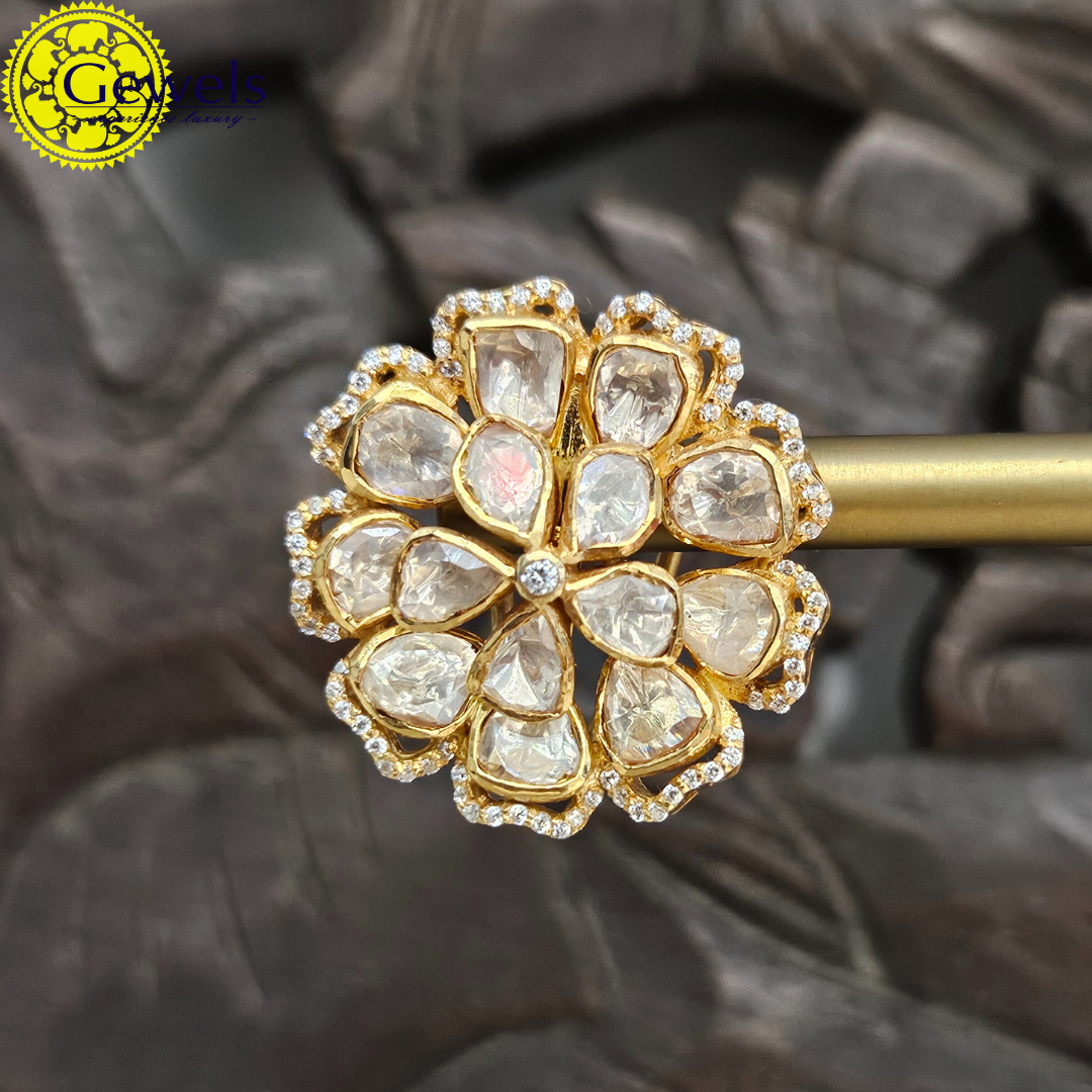 Gewels Pushpanjali Earrings