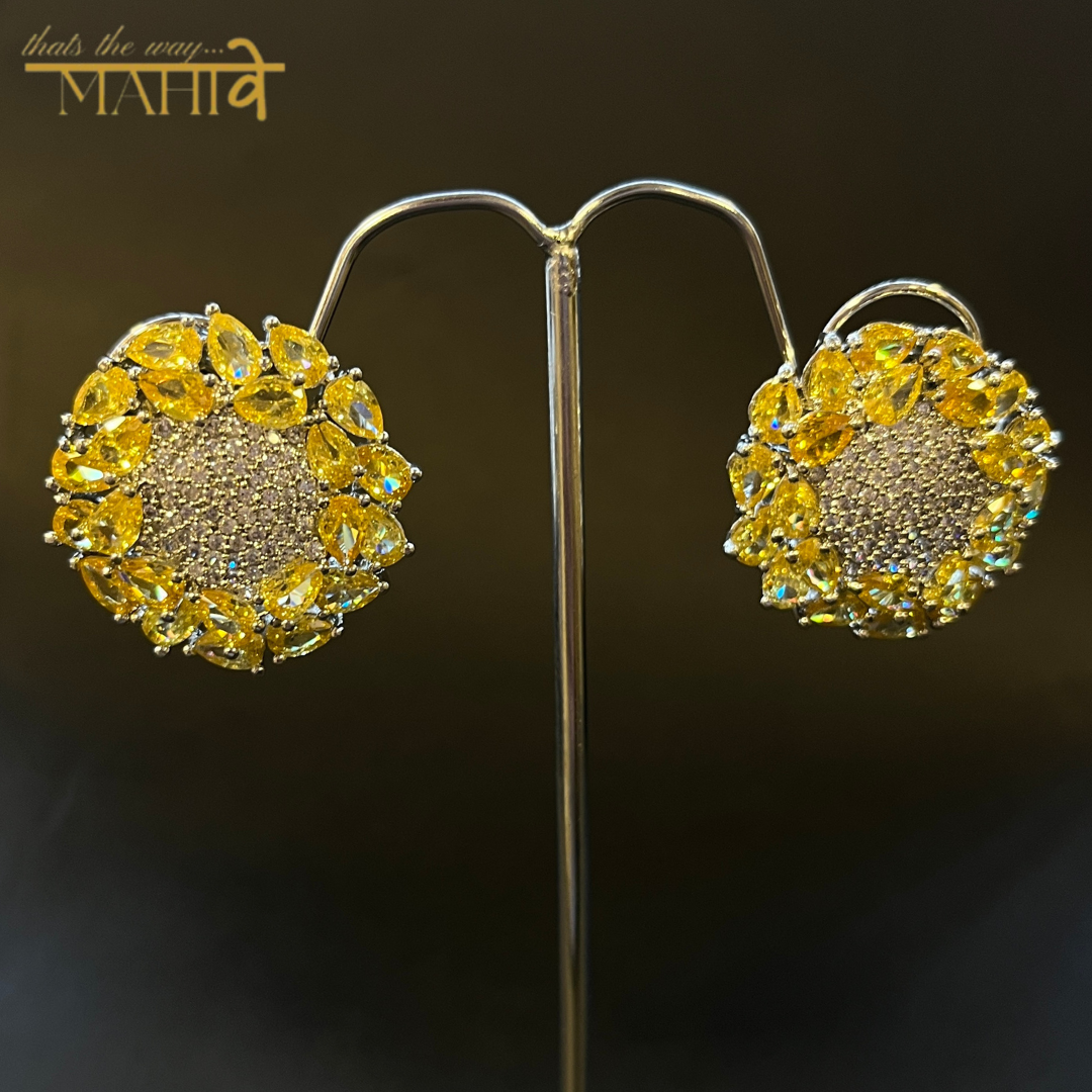 Gewels Chakri Earrings