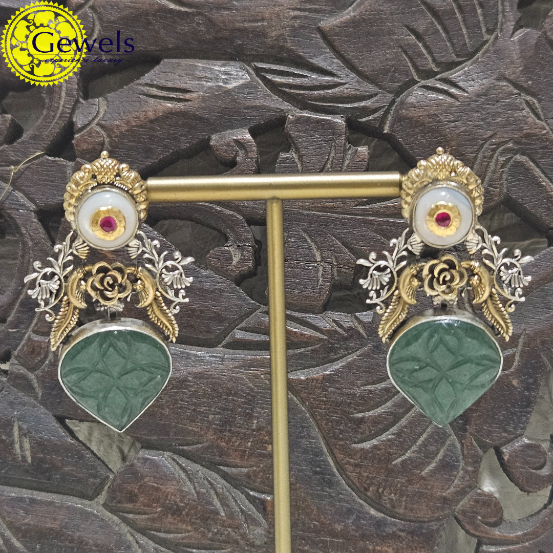 Gewels Hirv Abhari Earrings
