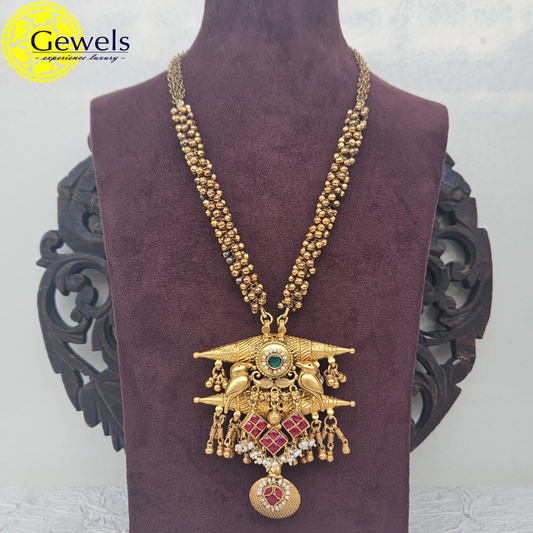 Gewels Shubh Radhe Necklace