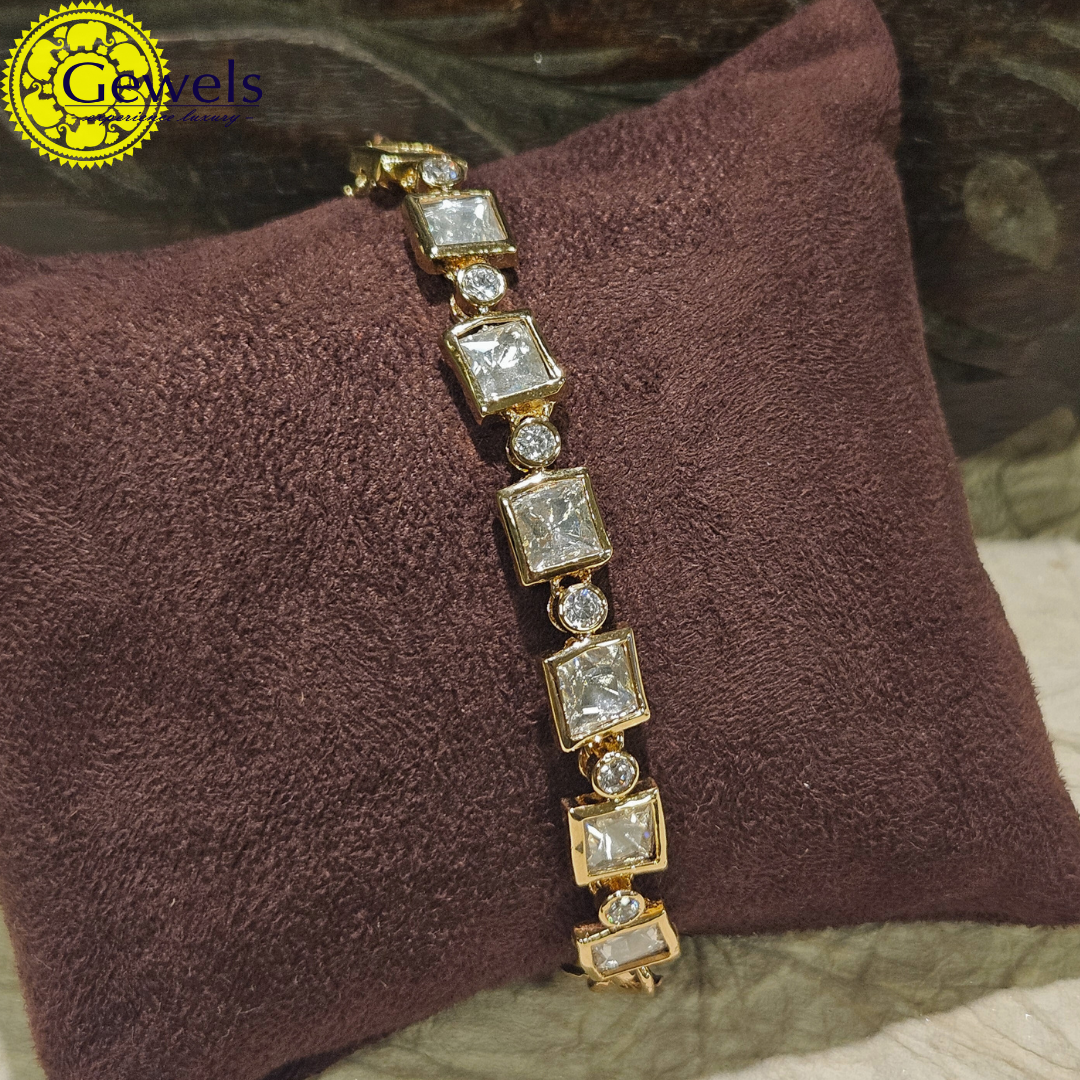 Gewels Manik Bracelet