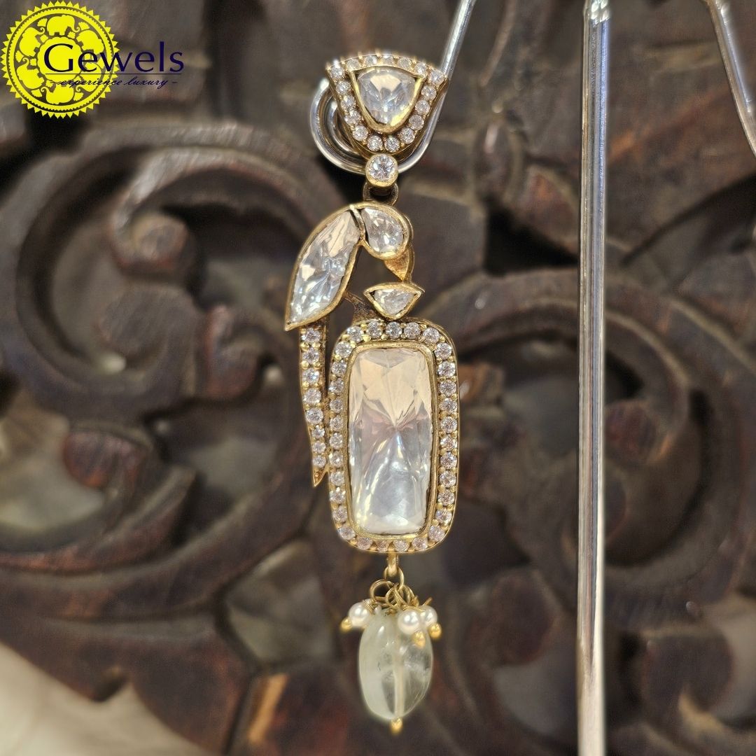 Gewels Prestigious Parrot Polki Earring