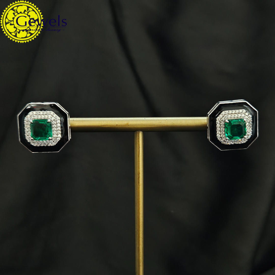 Gewels Anurag Kanak Earrings