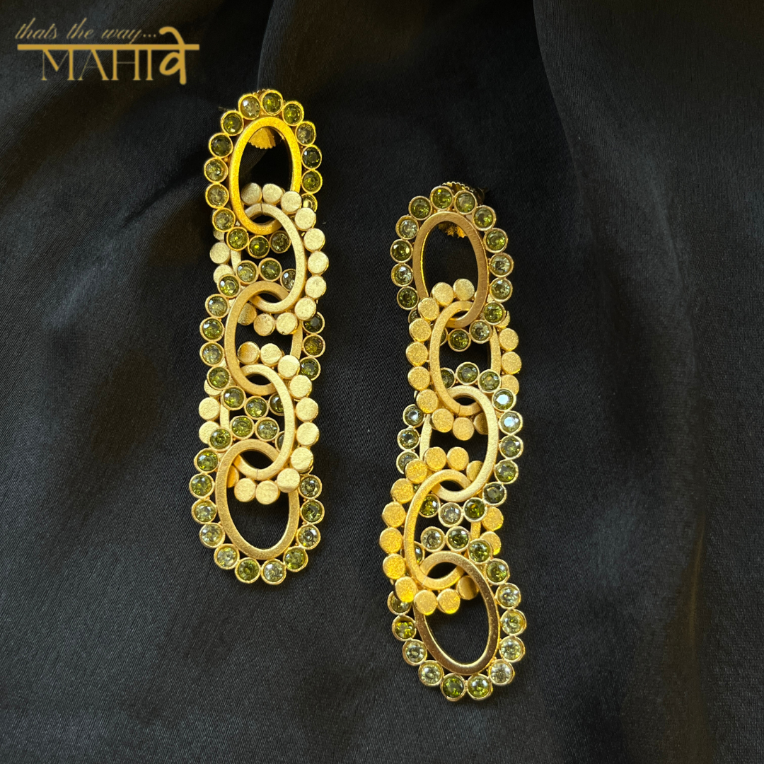 Gewels Sraja Earrings