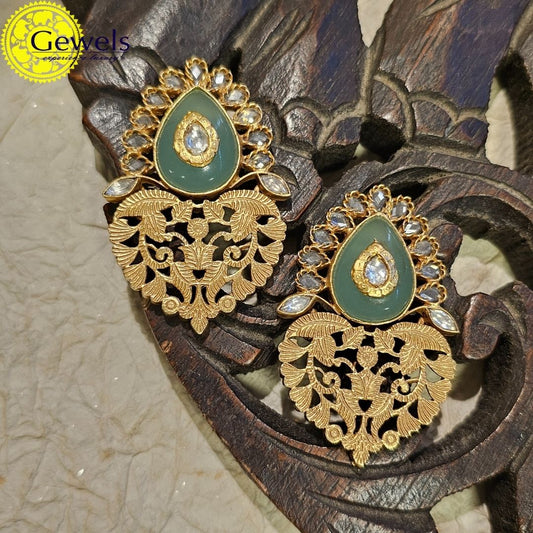 Gewels Elegant Sangam Earrings