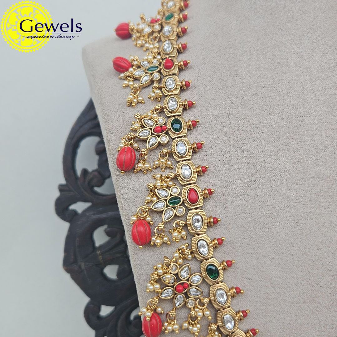 Gewels Shining DIya Neck Set