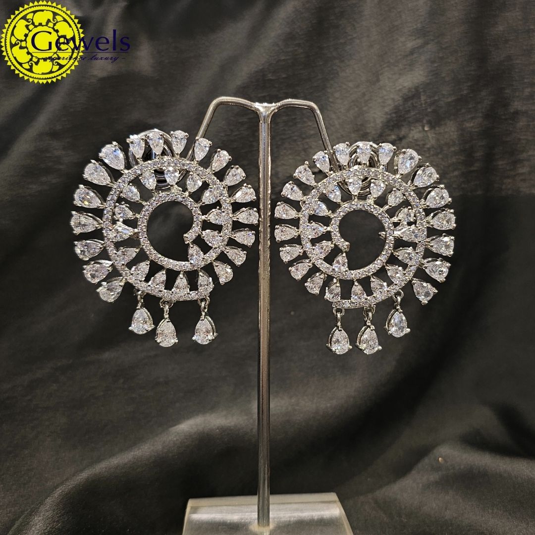 Gewels Tulip Twinkle Earrings